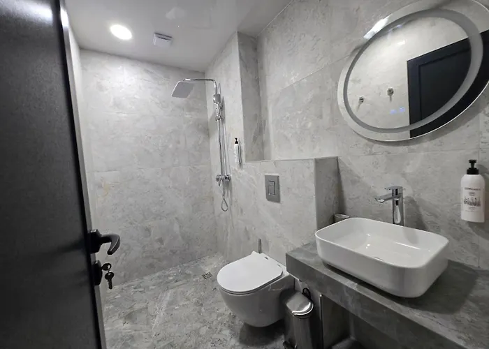 Вилла Amethyst, Private Pool With Heating And Salt Water Лозенец