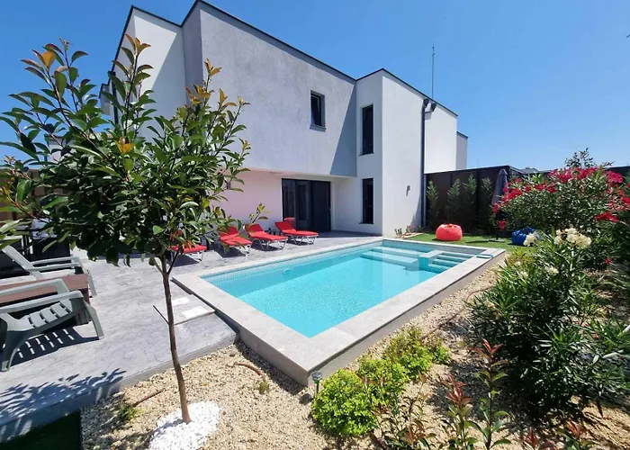 Amethyst, Private Pool With Heating And Salt Water *