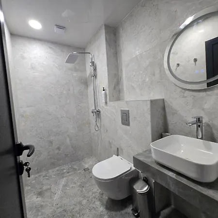 Вилла Amethyst, Private Pool With Heating And Salt Water Лозенец