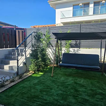 Amethyst, Private Pool With Heating And Salt Water 빌라