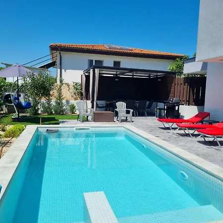 Villa Amethyst, Private Pool With Heating And Salt Water *